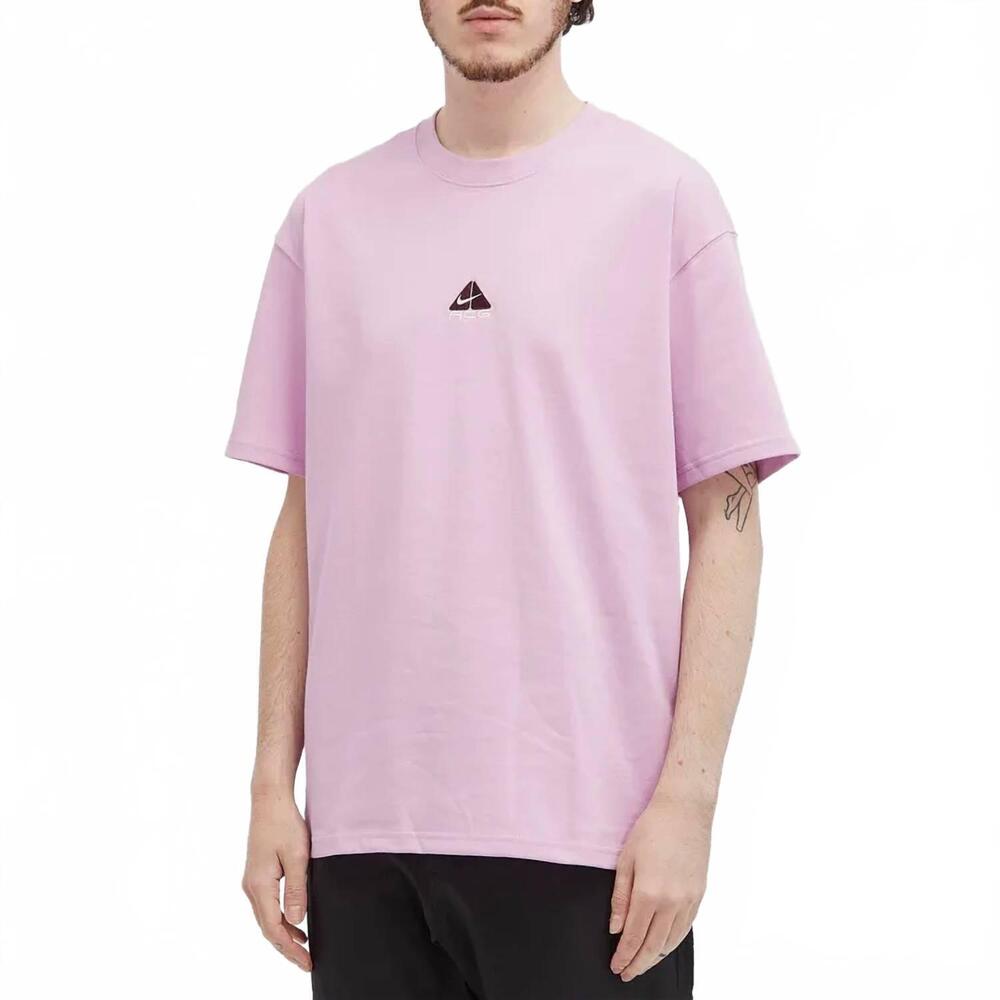 NEW NIKE lungs t-shirt in beyond pink